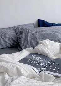 蓄谋已久的疯子被暗恋的人勾引了最新章